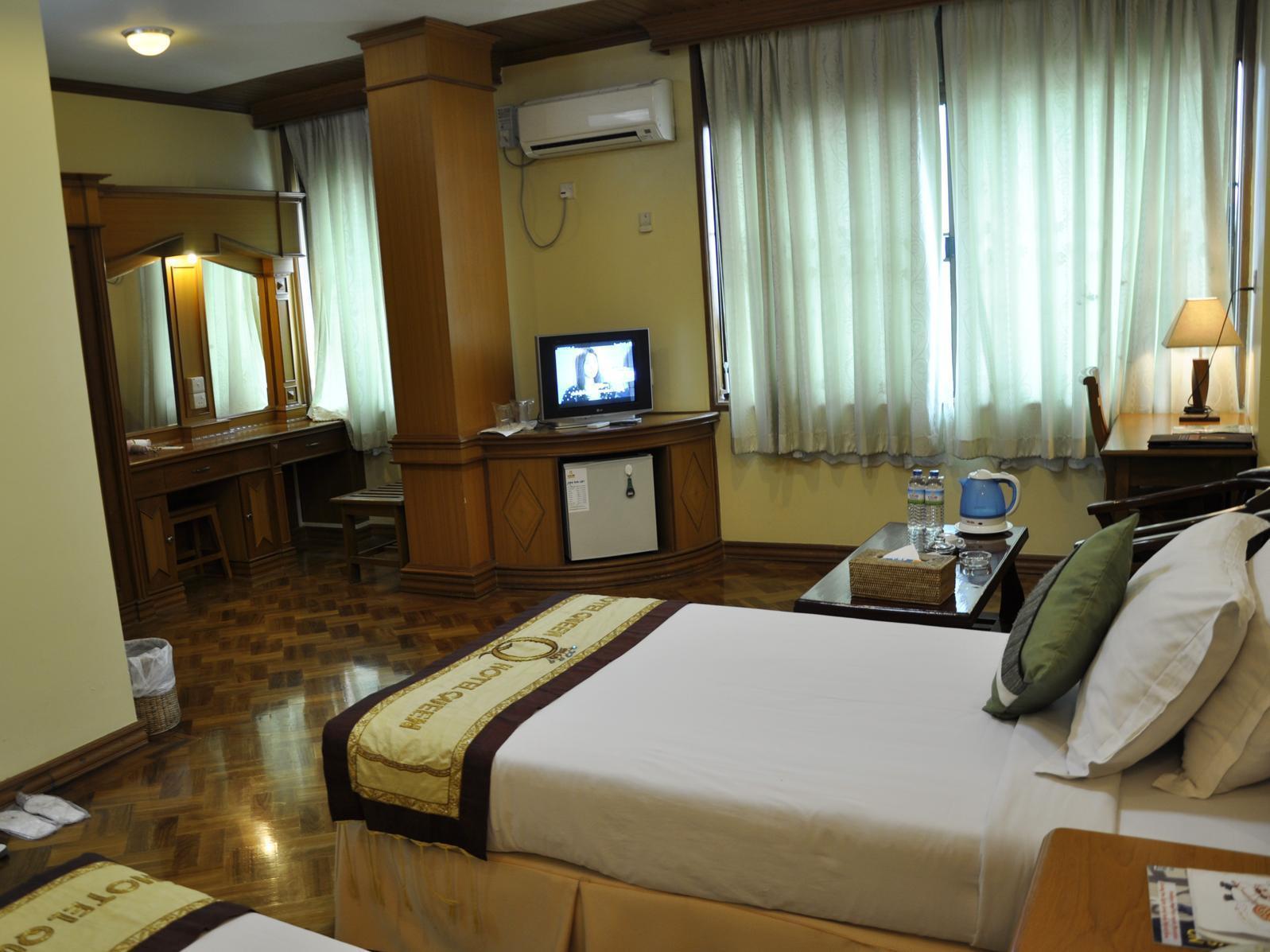 Hotel Queen مانديلاي المظهر الخارجي الصورة